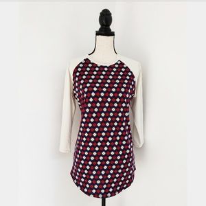 SALE! PRE-OWNED LULAROE TOP SIZE S